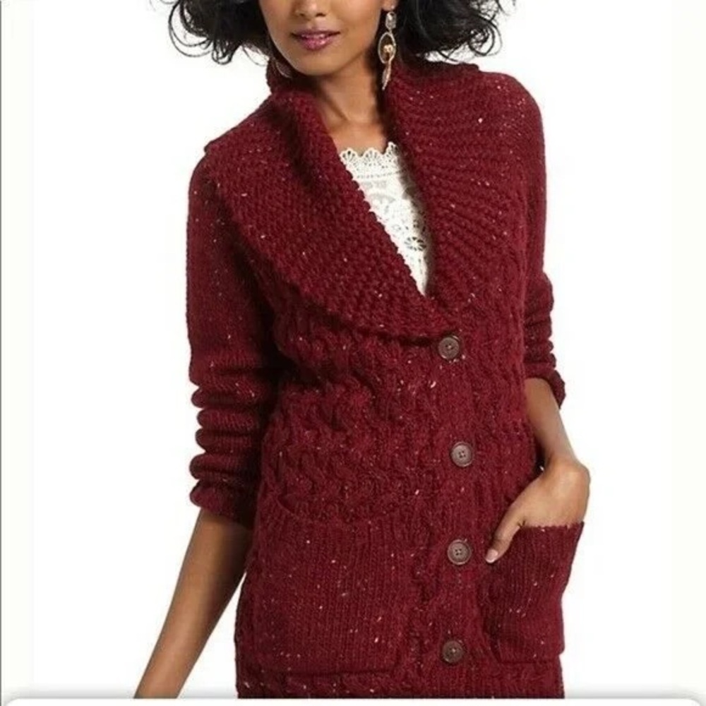 Anthropologie Isabella sinclaire Women's Burgundy Knit Sweater